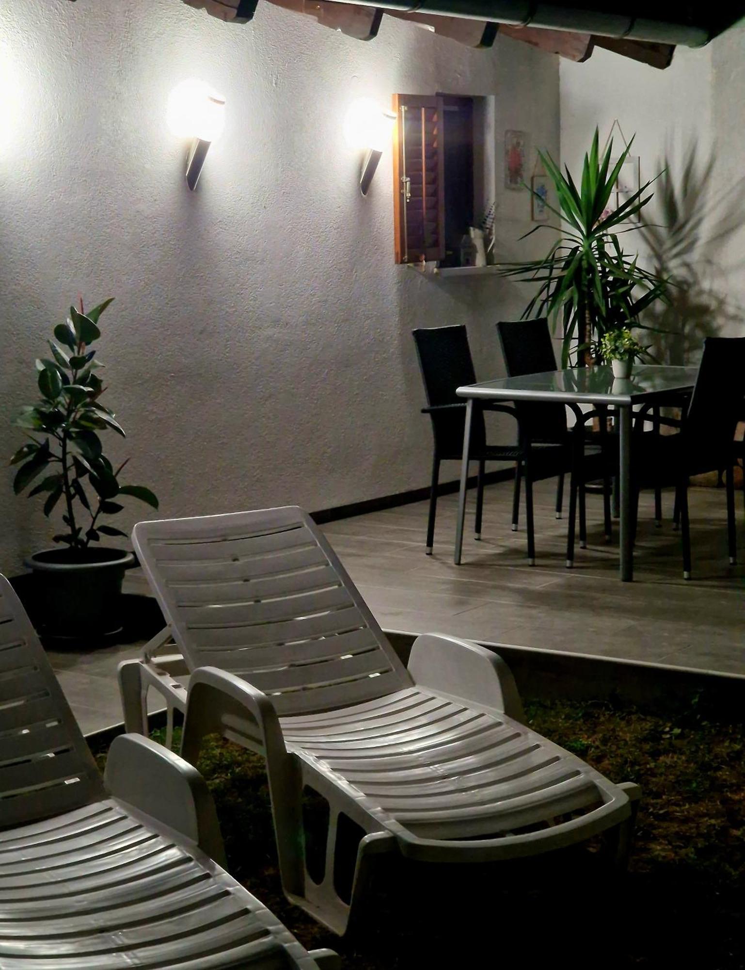 Studio Apartman Planb, Self Check In オシエク エクステリア 写真